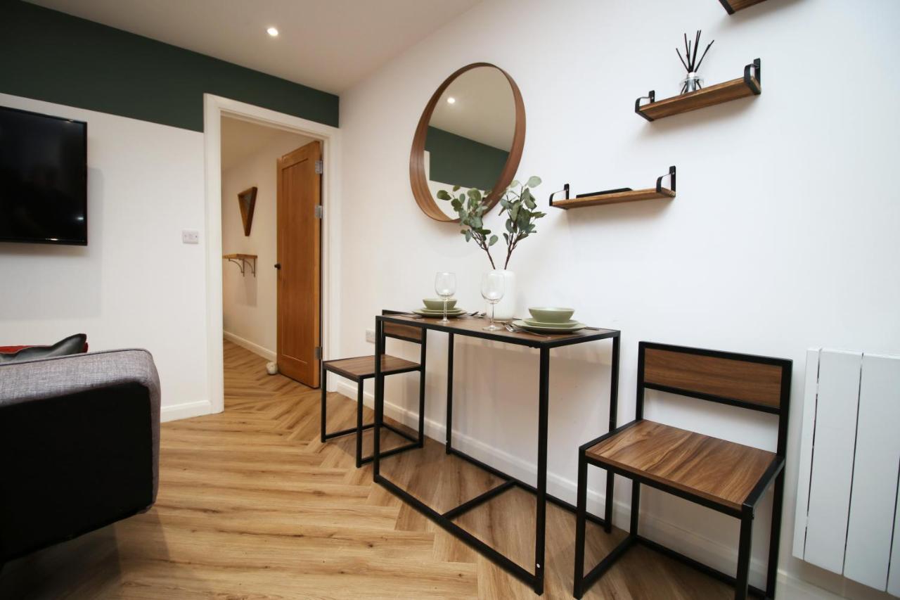 Great For Work,study,leisure Stay-free Parking Ssw Swansea