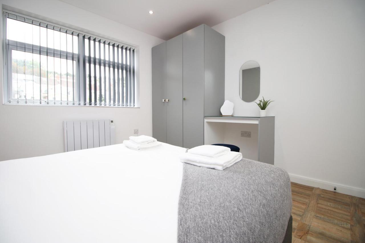 Apartment Great For Work,study,leisure Stay-free Parking Ssw Swansea