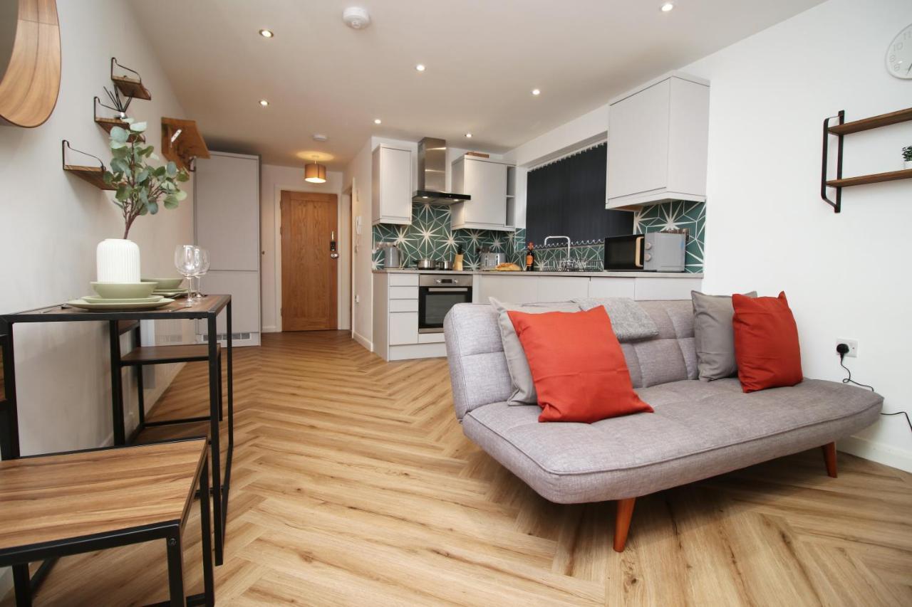 Great For Work,study,leisure Stay-free Parking Ssw Apartment *
