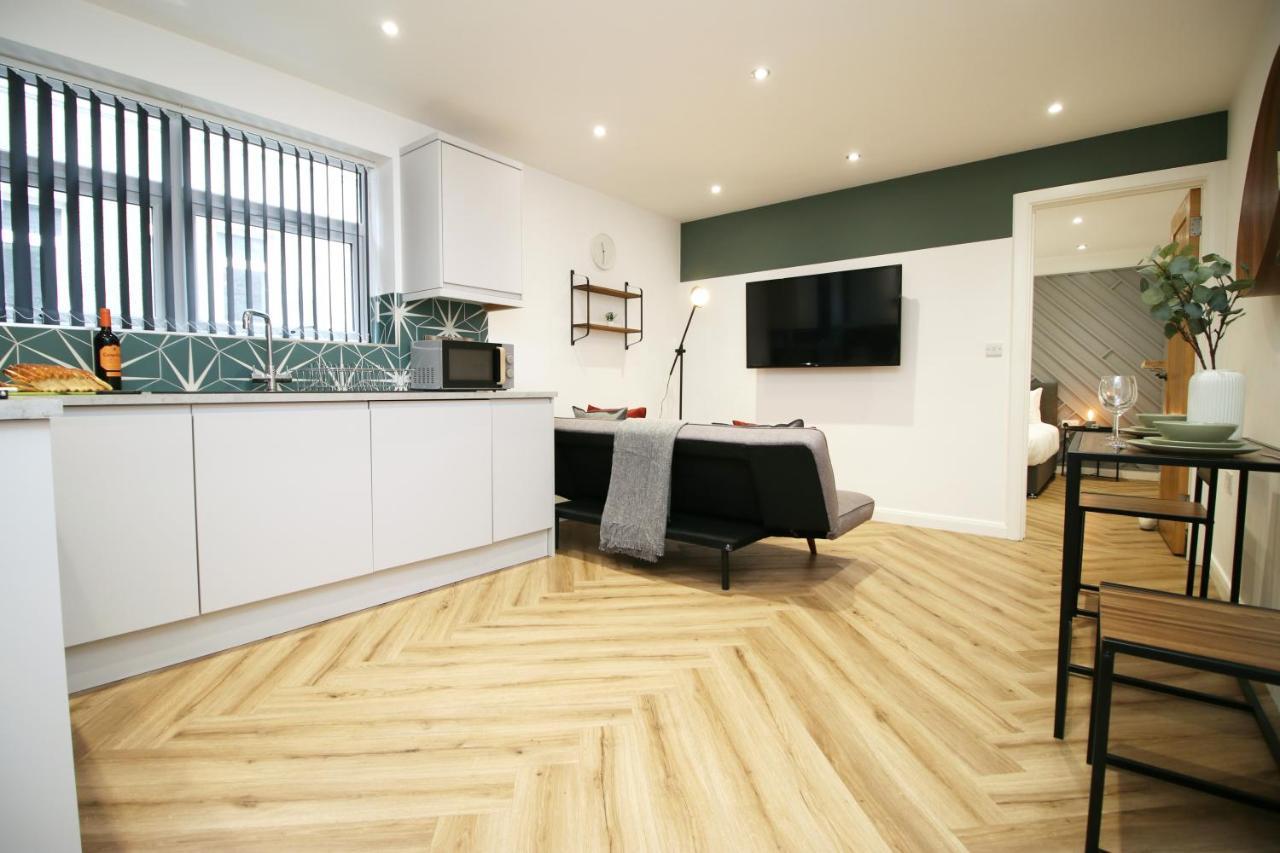 Great For Work,study,leisure Stay-free Parking Ssw Apartment Swansea