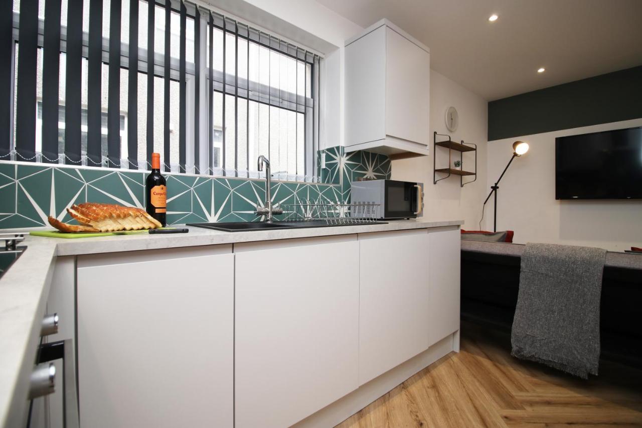 Great For Work,study,leisure Stay-free Parking Ssw Apartment *