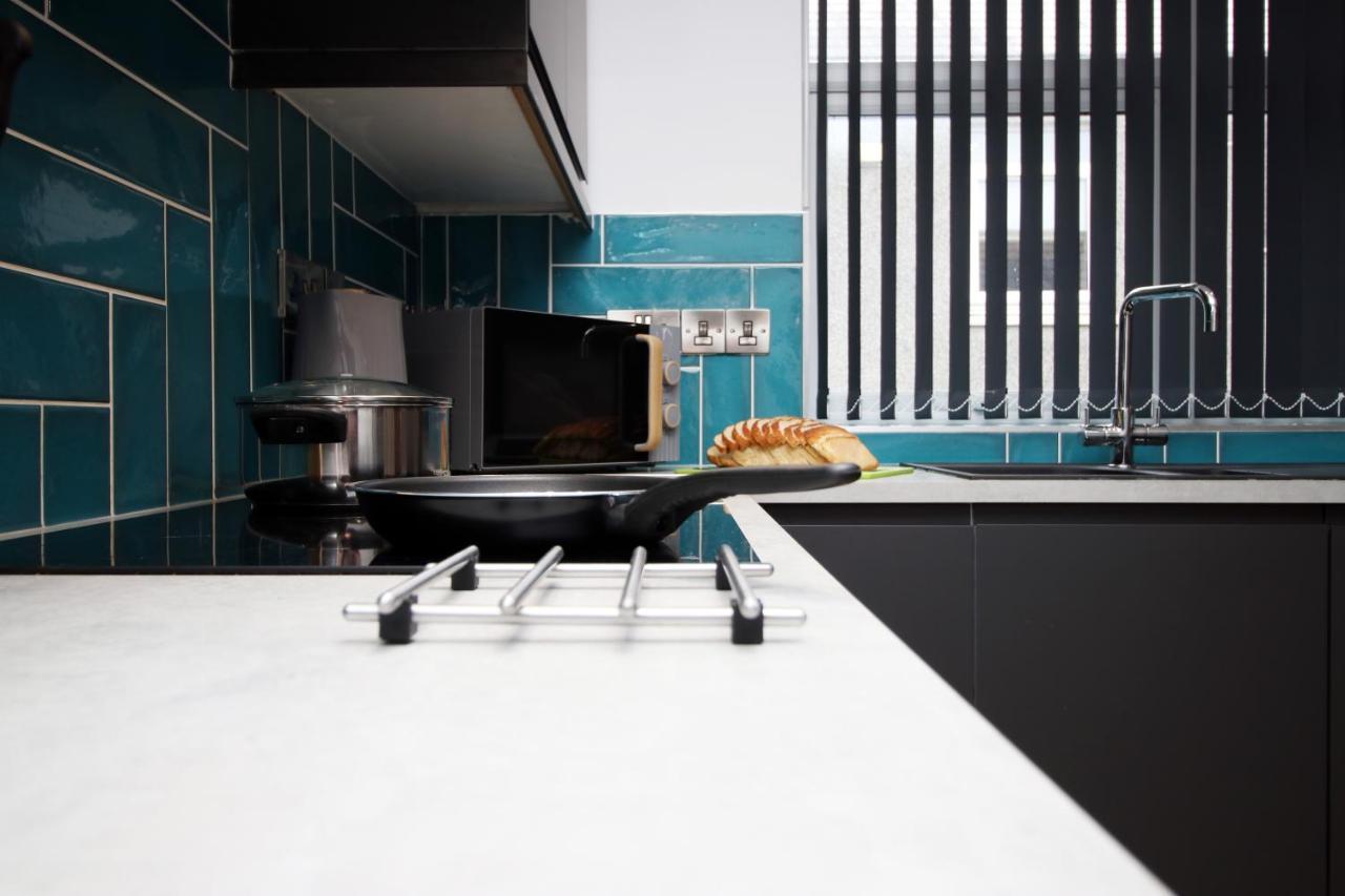 Great For Work,study,leisure Stay-free Parking Ssw Apartment *